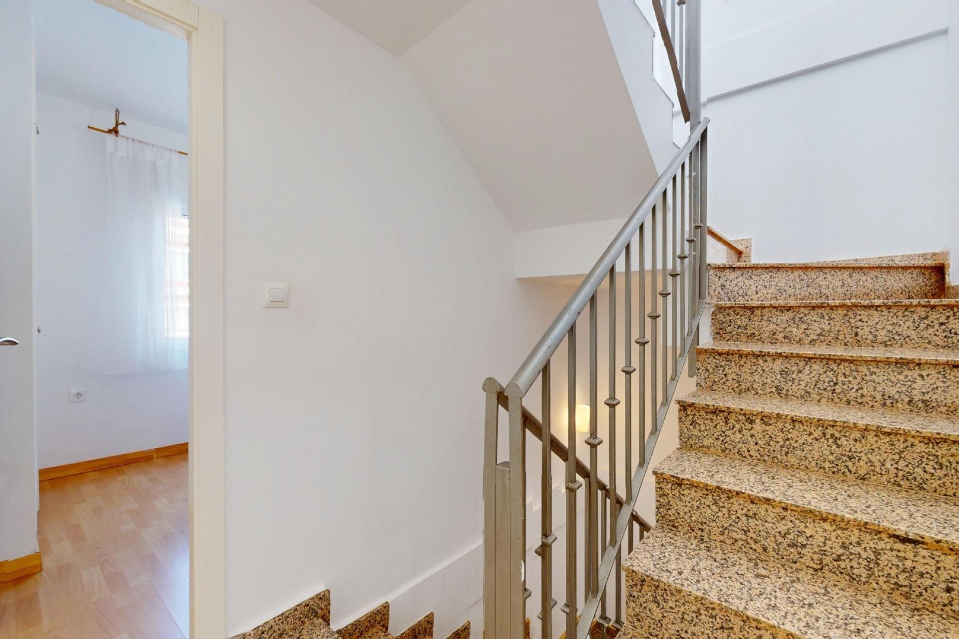 Revente - house - Pilar de la Horadada - Zona Pueblo