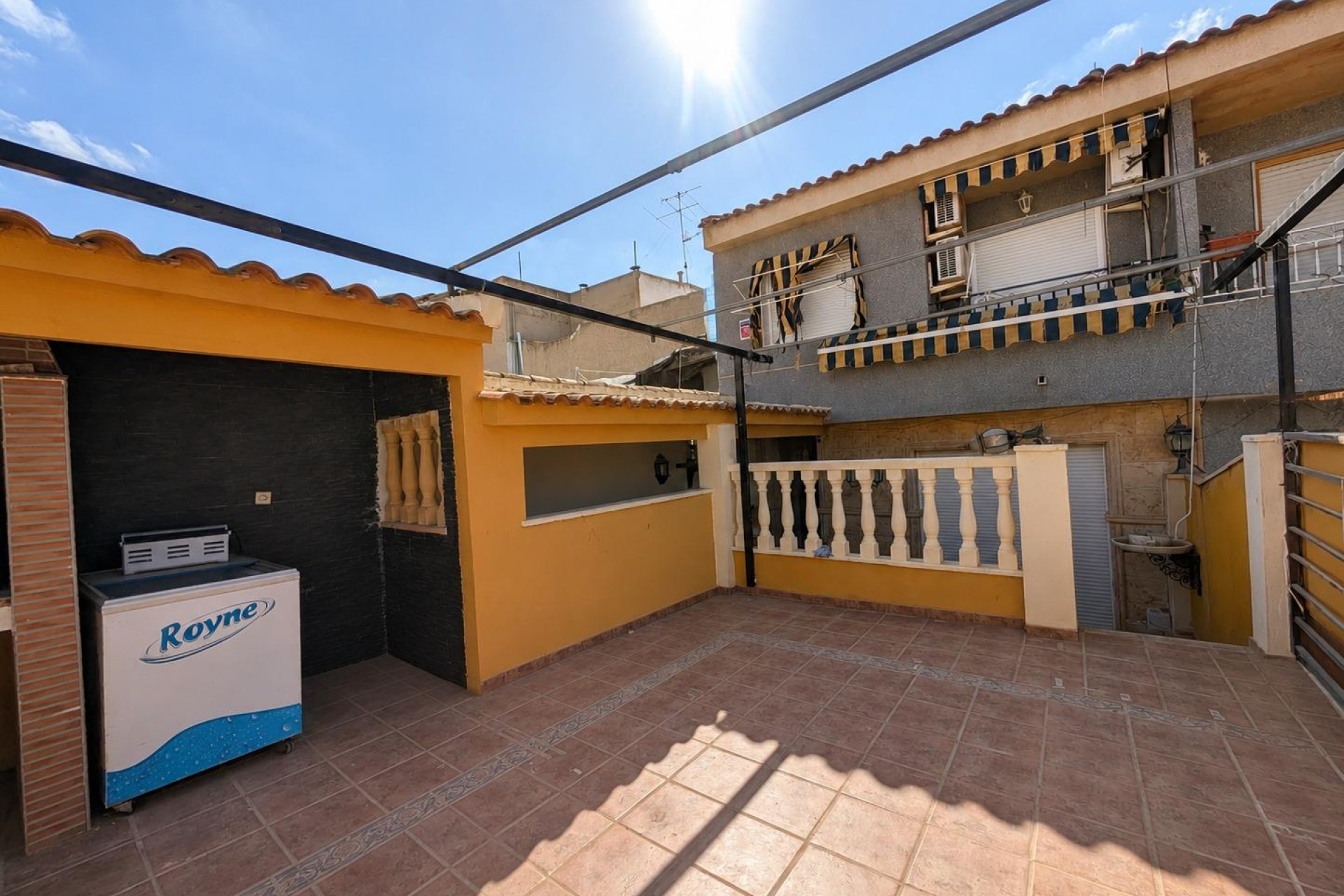 Revente - Maison de ville - Cox