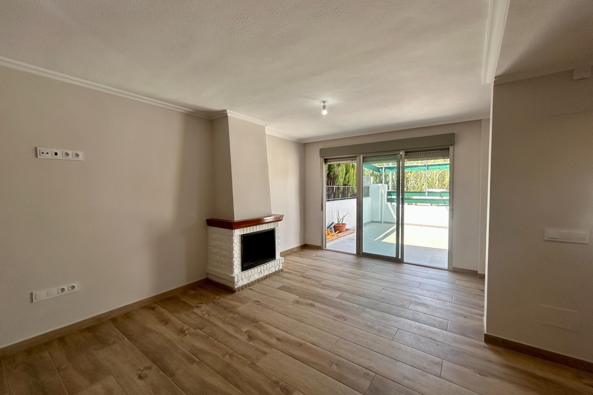 Revente - Maison de ville - Dolores - Comunidad valenciana