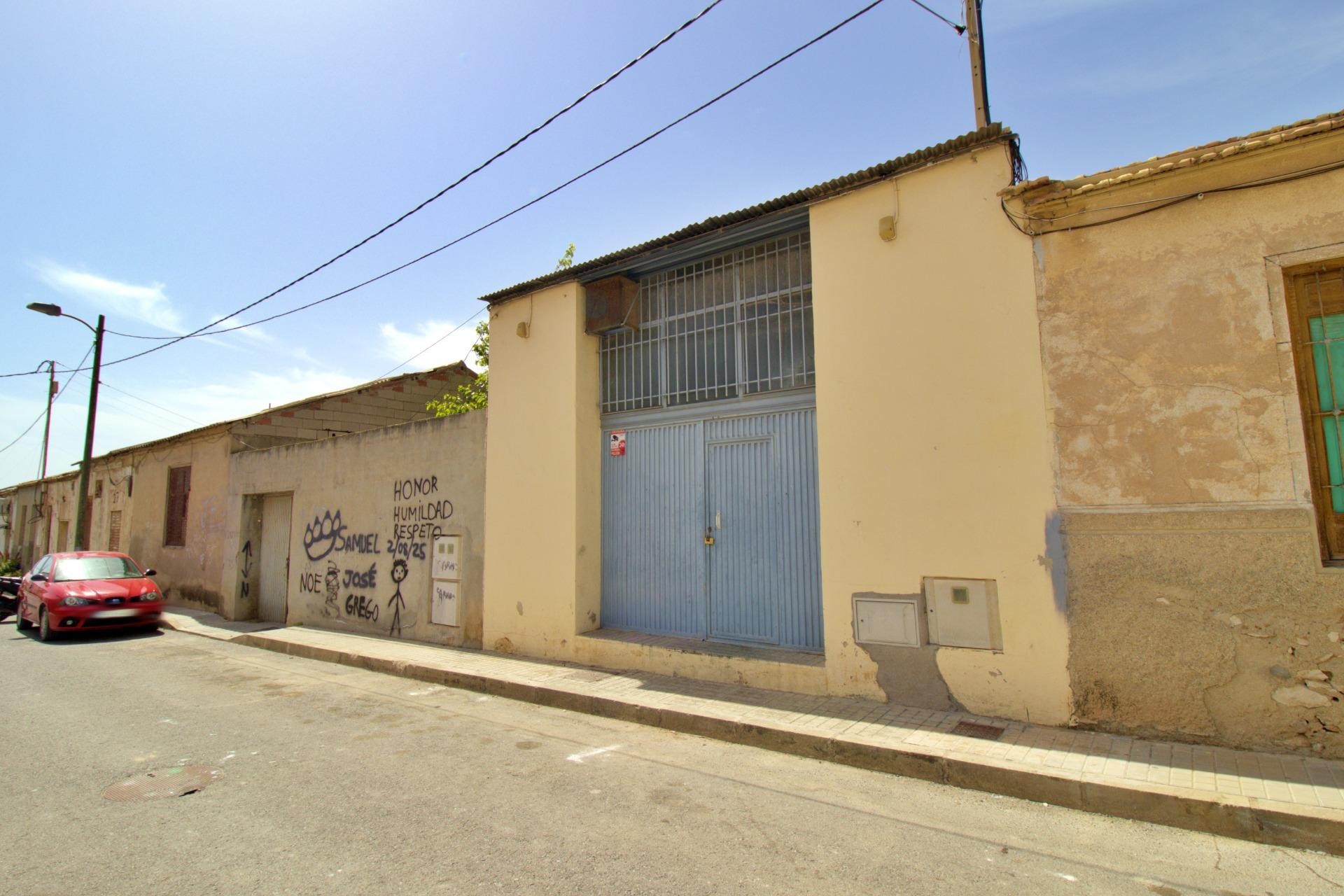 Revente - Nave industrial - Elche - Carrús Oeste