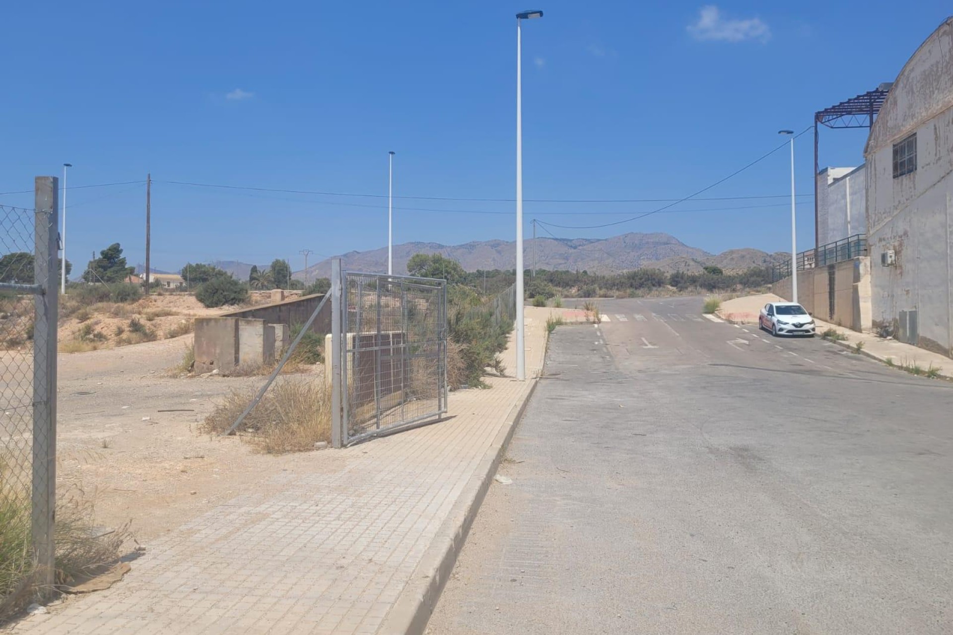 Revente - Parcelle / Terrain - Crevillent - Comunidad valenciana