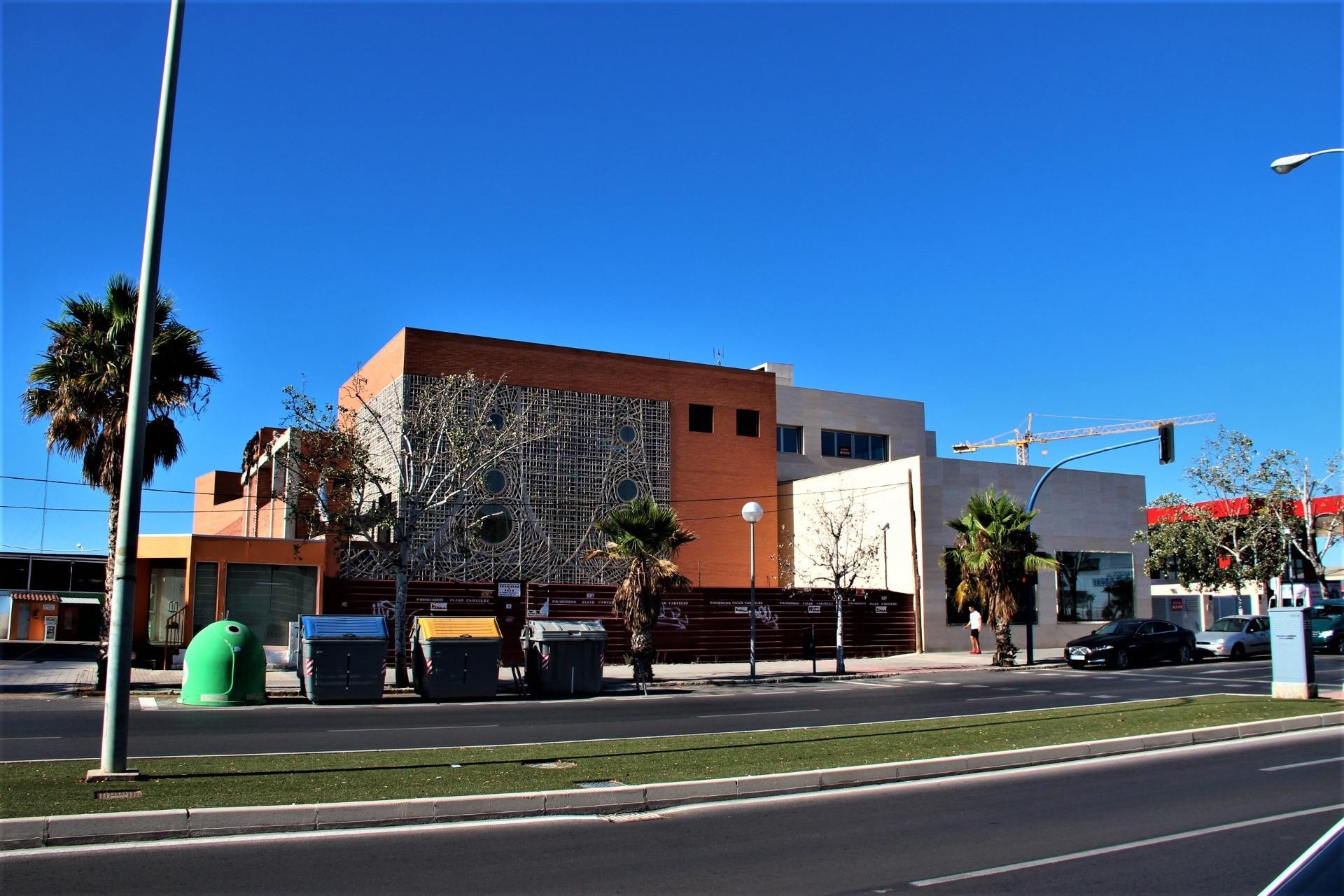 Revente - Plot - Alicante - Babel