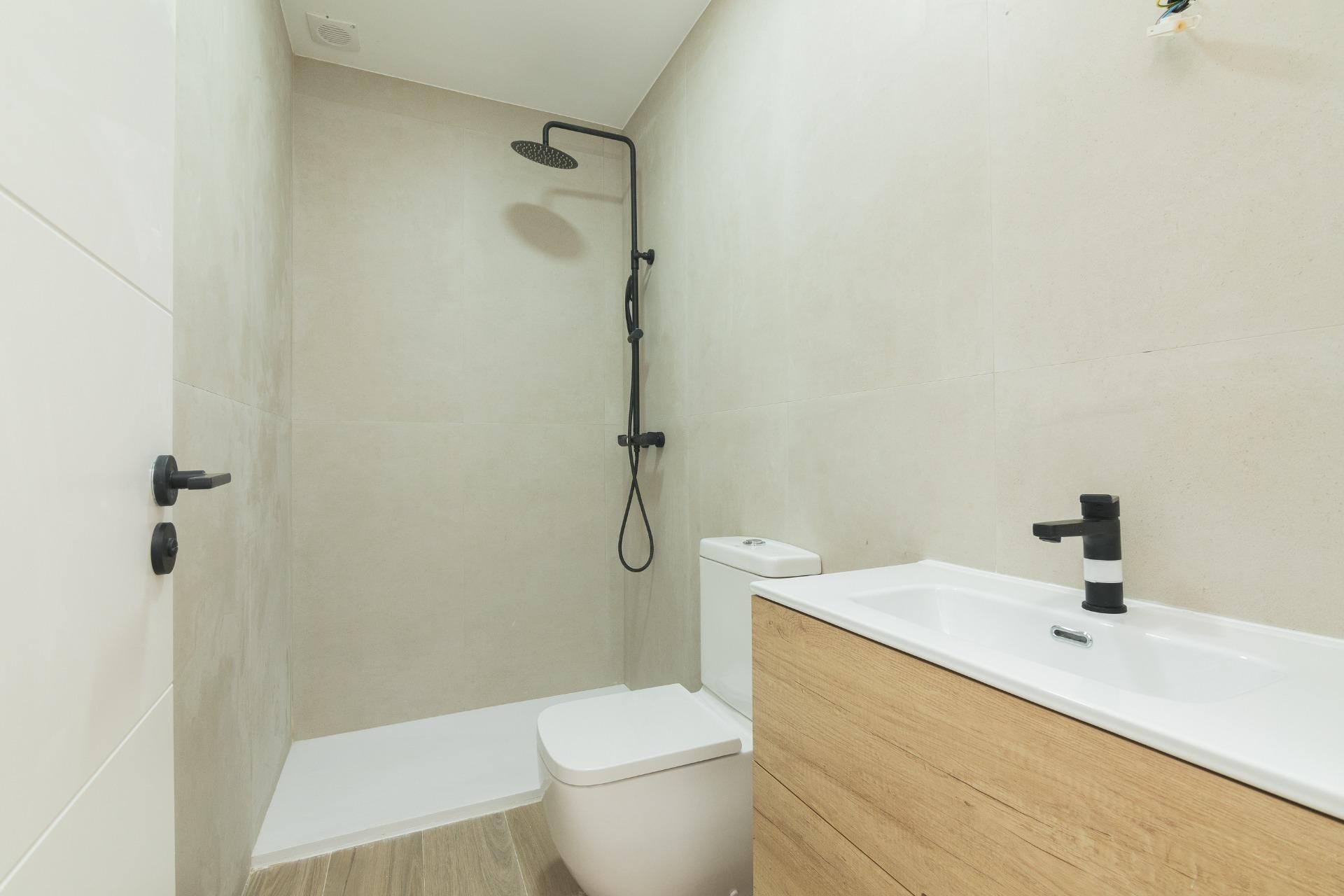 Revente - Triplex - Elche - Raval - Puertas Coloradas