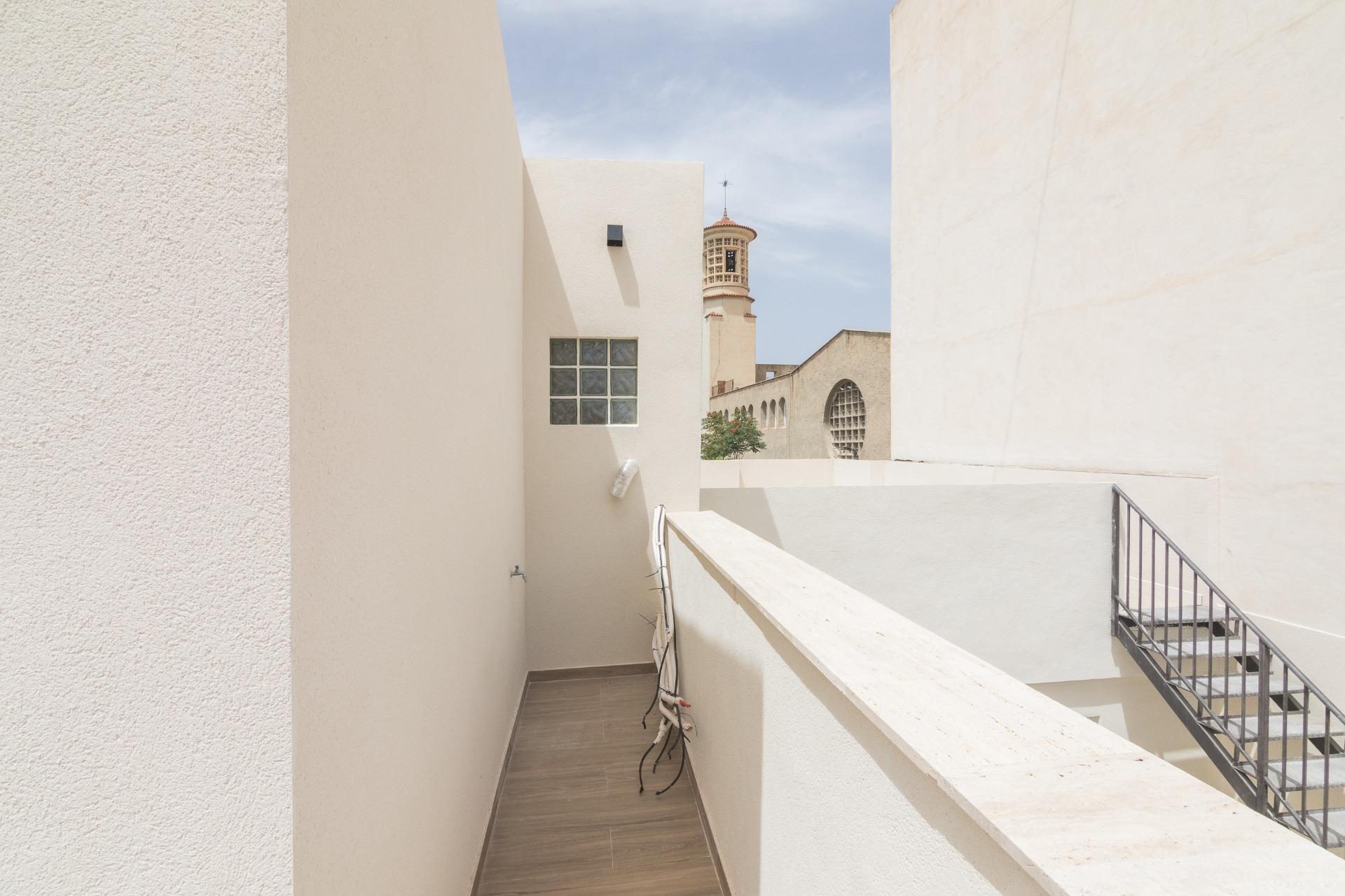 Revente - Triplex - Elche - Raval - Puertas Coloradas