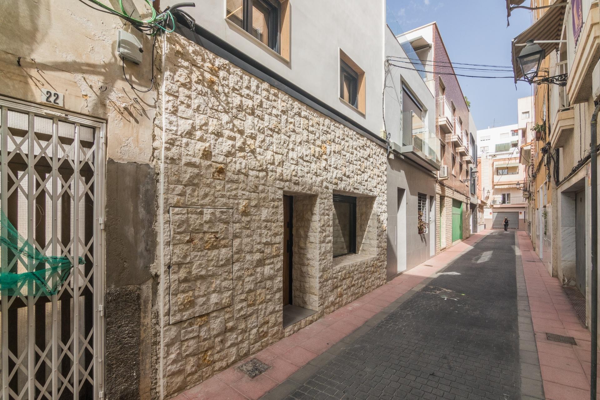 Revente - Triplex - Elche - Raval - Puertas Coloradas