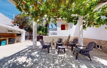 Villa - Resale - Crevillent - LA MANGRANERA