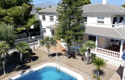 Villa - Resale - San Vicente del Raspeig - Los Girasoles