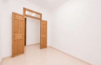 Reventa - Apartamento / piso - Alicante - Mercado