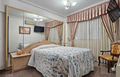Resale - Apartment / flat - Alicante - Altozano