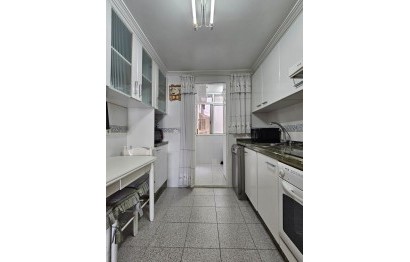 Resale - Apartment / flat - Alicante - Altozano