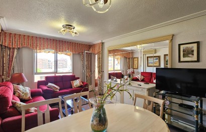 Resale - Apartment / flat - Alicante - Altozano