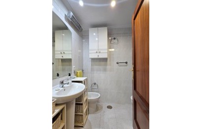 Resale - Apartment / flat - Alicante - Altozano
