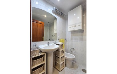 Resale - Apartment / flat - Alicante - Altozano