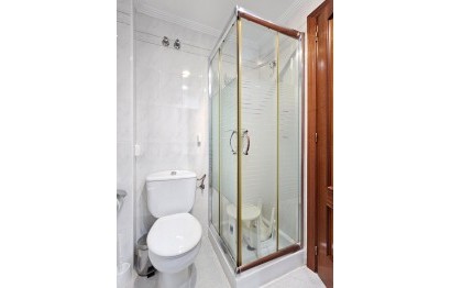 Resale - Apartment / flat - Alicante - Altozano