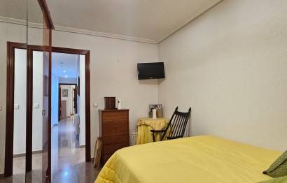 Resale - Apartment / flat - Alicante - Altozano
