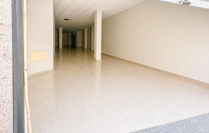 Reventa - Comercial - Elche Pedanías - Las Bayas-Asprillas