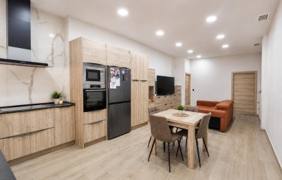 Resale - Apartment / flat - Elche - Plaza Madrid