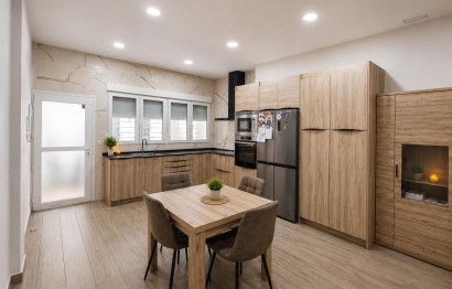 Resale - Apartment / flat - Elche - Plaza Madrid