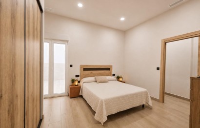 Resale - Apartment / flat - Elche - Plaza Madrid