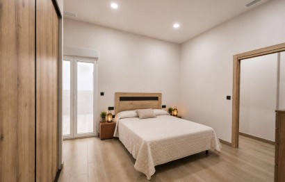 Resale - Apartment / flat - Elche - Plaza Madrid