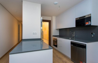 Reventa - Apartamento / piso - Hondón de las Nieves - Pueblo