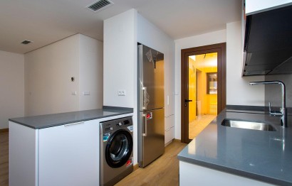 Reventa - Apartamento / piso - Hondón de las Nieves - Pueblo