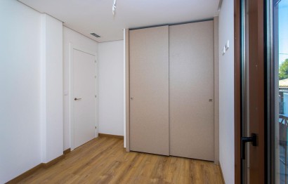 Reventa - Apartamento / piso - Hondón de las Nieves - Pueblo