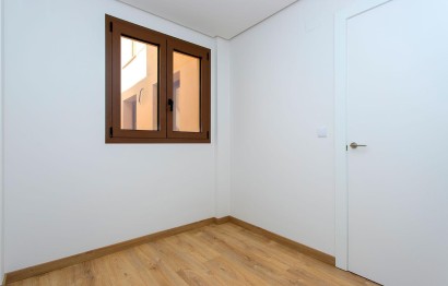 Reventa - Apartamento / piso - Hondón de las Nieves - Pueblo