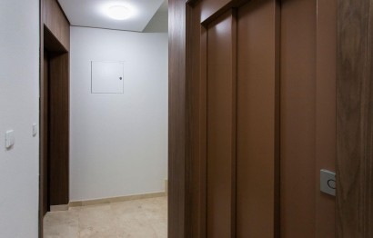 Reventa - Apartamento / piso - Hondón de las Nieves - Pueblo