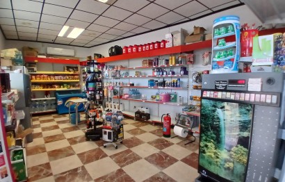 Reventa - Almacén - Algueña - Algeña alicante