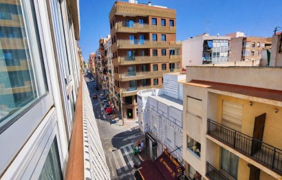 Resale - Apartment / flat - Santa Pola - Centro