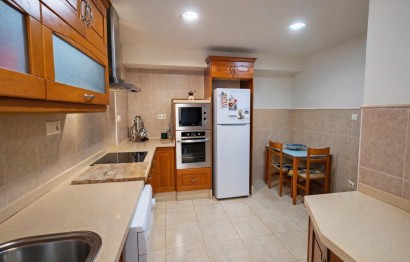 Resale - Apartment / flat - Santa Pola - Centro
