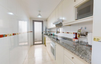 Resale - Apartment / flat - Arenales del Sol
