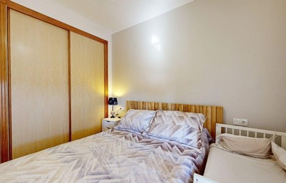 Resale - Apartment / flat - Arenales del Sol