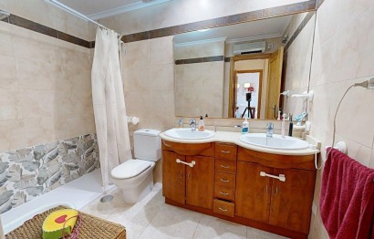 Resale - Apartment / flat - Arenales del Sol