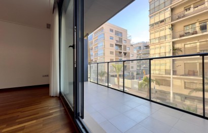 Revente - Appartement - Elche - Porcelanosa
