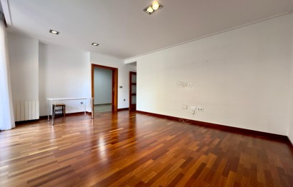 Revente - Appartement - Elche - Porcelanosa