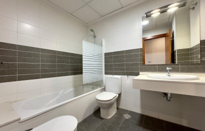 Revente - Appartement - Elche - Porcelanosa