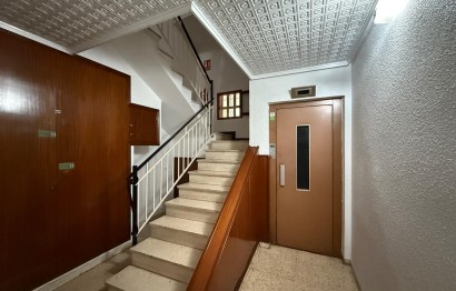 Reventa - Apartamento / piso - Elche - Plaza Madrid