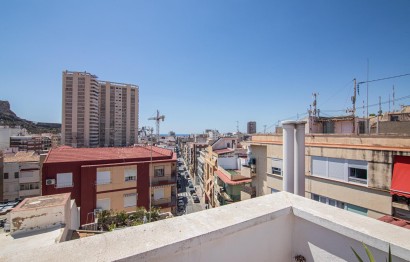 Reventa - Ático - Alicante - Mercado