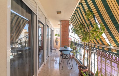Reventa - Ático - Alicante - Mercado