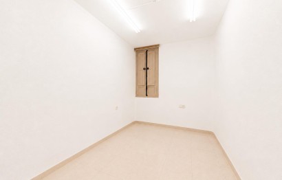 Resale - Apartment / flat - Alicante - Mercado