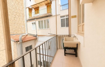 Resale - Apartment / flat - Alicante - Mercado