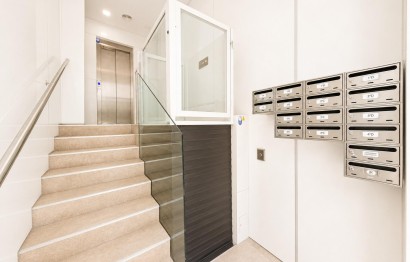 Resale - Apartment / flat - Alicante - Mercado