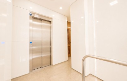 Resale - Apartment / flat - Alicante - Mercado