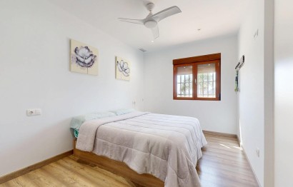 Reventa - Villa - Agost - campo