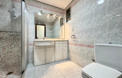 Alquiler a largo plazo - Apartamento / piso - Elche - Corazon de Jesus
