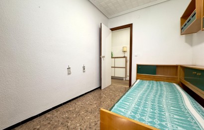 Alquiler a largo plazo - Apartamento / piso - Elche - Corazon de Jesus