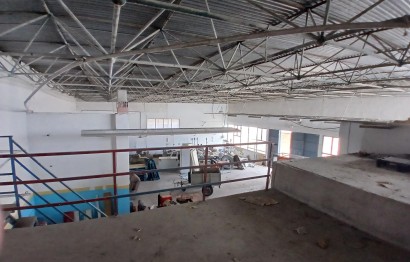 Reventa - Nave industrial - Algueña