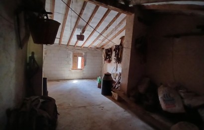 Reventa - Casa - Algueña